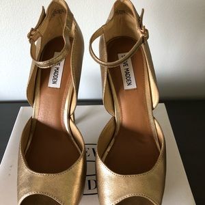 Steve Madden heels!